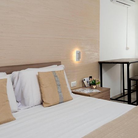 Casa Vacanze Carolina 348 Napoli Bagian luar foto