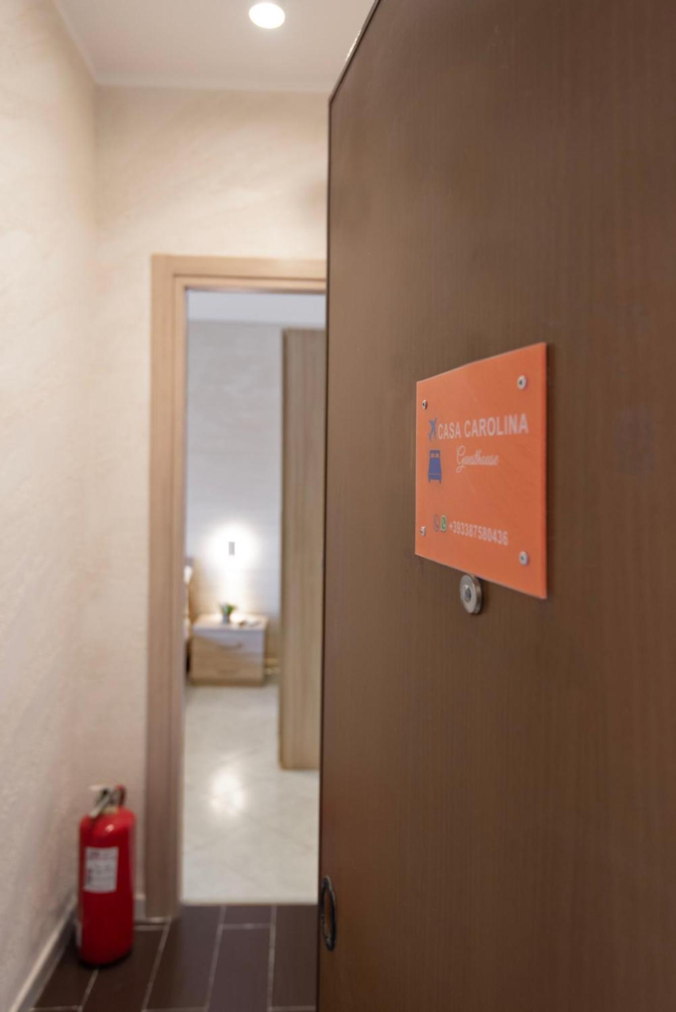 Casa Vacanze Carolina 348 Napoli Bagian luar foto